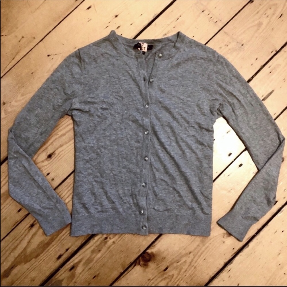 Ann Taylor Gray Button-Down Crew Neck Cardigan L - image 6